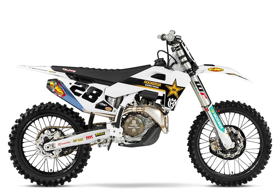 Husqvarna FC 450 dirt bike 